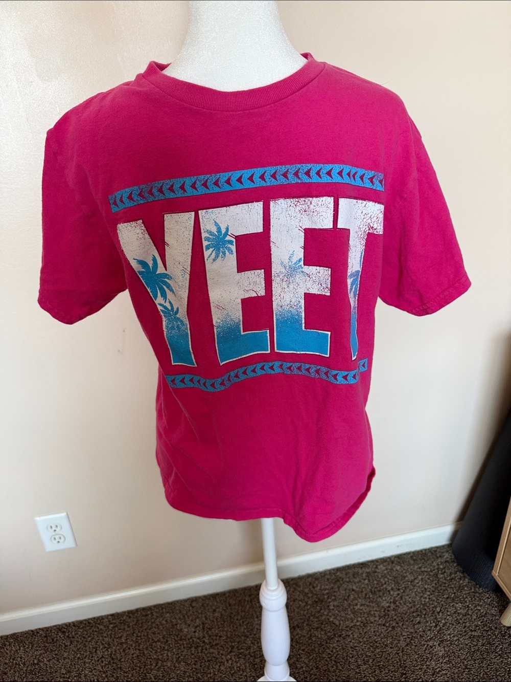 WWE Pink 'YEET' Graphic Kids Tee with Blue Accents